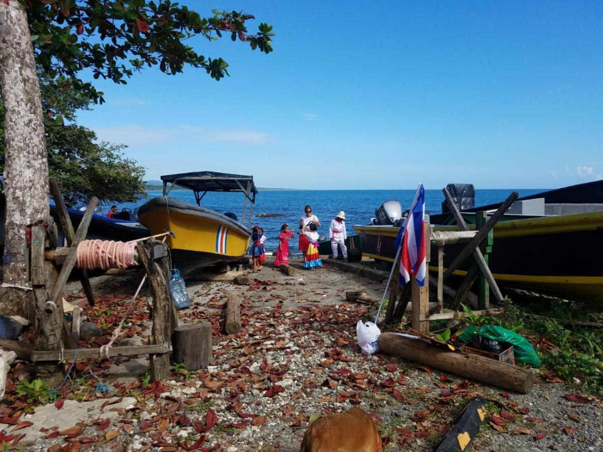 Hotel El Colibri Rojo - Cabinas - Le Colibri Rouge Cahuita Ngoại thất bức ảnh