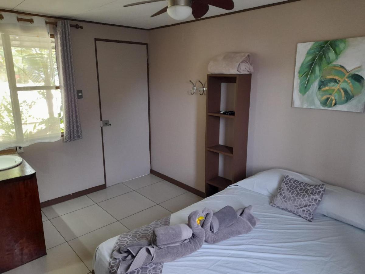 Hotel El Colibri Rojo - Cabinas - Le Colibri Rouge Cahuita Ngoại thất bức ảnh