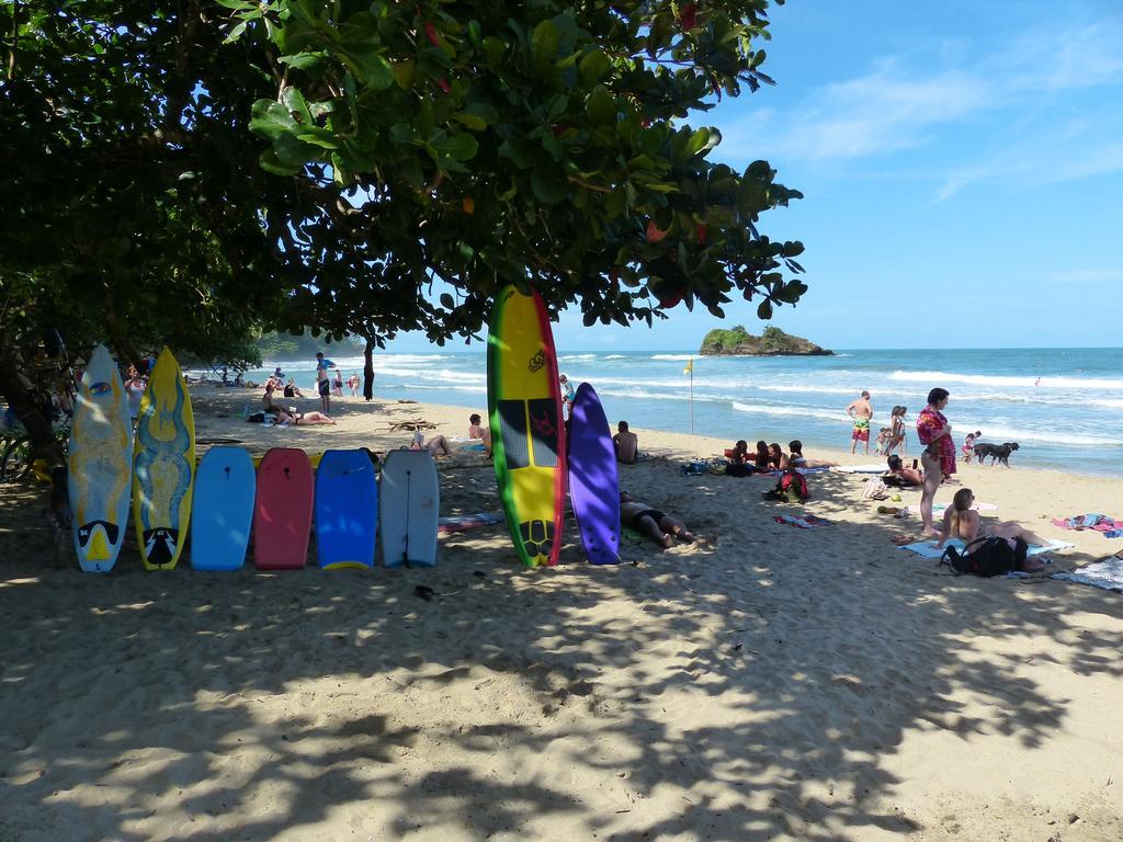 Hotel El Colibri Rojo - Cabinas - Le Colibri Rouge Cahuita Ngoại thất bức ảnh